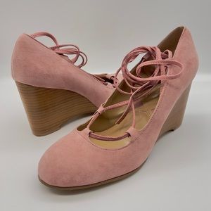 ADRIENNE VITTADINI Smily Pink Suede Lace Up Ankle Wrap Wedge Size 10